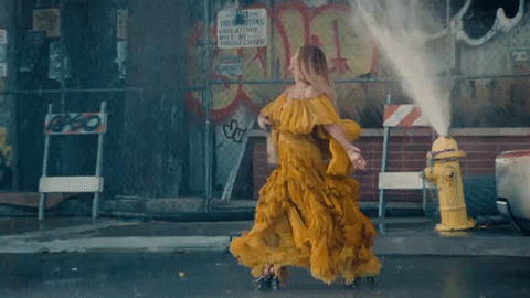 Beyonce getting rained on
