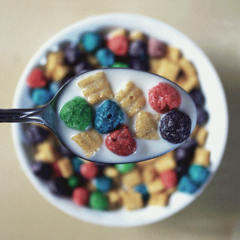 Hola 

A mí me encanta comer cereal  mi cereal favorito son las zucaritas  a ti