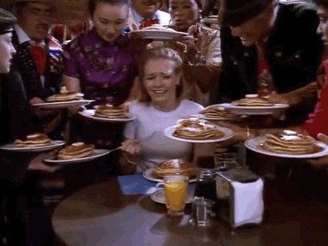 Melissa Joan Hart Pancakes GIF - Find & Share on GIPHY