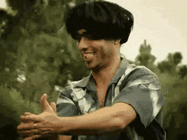 200.gif?cid=fc005b08da72a1f3fceeda5d4f5dfd82e9f3c4d2be94505f&rid=200.gif&ct=g
