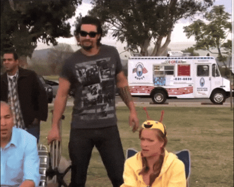 https://media1.giphy.com/media/13cptIwW9bgzk6UVyr/giphy.gif?cid=ecf05e47b85873914b500e79c7d47509c85582183214fdc1&rid=giphy.gif