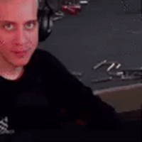 TOSKAMIRI GIF