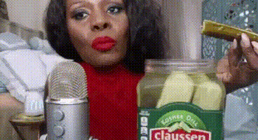 giphy.gif?cid=4d1e4f296cd71b974c4591d807