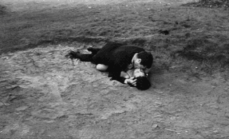 acto-t la notte (michelangelo antonioni 1961) marcello mastroianni e jeanne moreau GIF