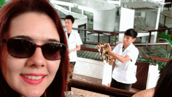 liliamfernandes  GIF