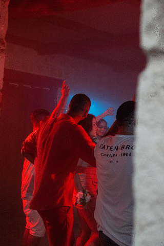 noemimounier kisgrofo lavkoma kis grofo slagimagi GIF