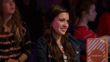 Maia Reficco Emocionada GIF