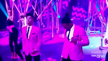 200.gif?cid=fc005b080cabaa26296110995cf9b4a92c663936ee365fe4&rid=200.gif&ct=g