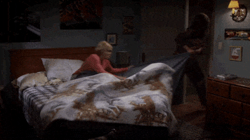 200.gif?cid=fc005b08fd3a5eba74c2a122c3caac0ce56b944d733d578c&rid=200.gif&ct=g