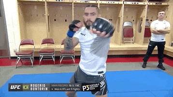 200.gif?cid=fc005b086672ec2b44c06216fa4b49f1b2e5f8aa4ba7643b&rid=200.gif&ct=g