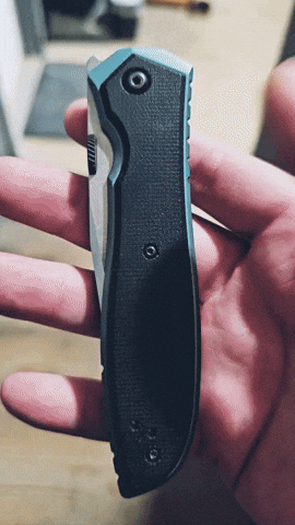 Folding Knife GIF