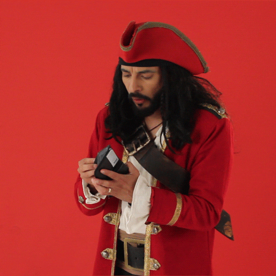 Mar Long Hair GIF by Pico ADW