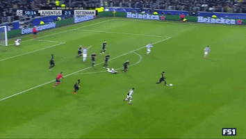 Chiellini GIF