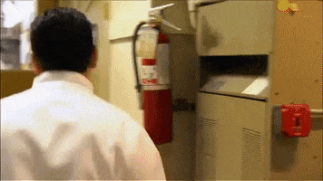 cake boss exit GIF by TLC Europe