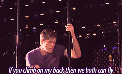 Gabe-sets GIFs - Get the best GIF on GIPHY