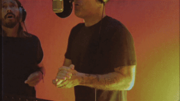 Robbie Williams Electrico Romantico GIF
