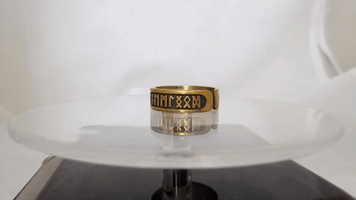 Ring GIF