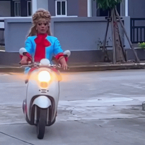 giphy.gif?cid=9b38fe91b1oogddyfxxiqra5qxbd4u0frfiha53spss61106&ep=v1_gifs_username&rid=giphy.gif&ct=g