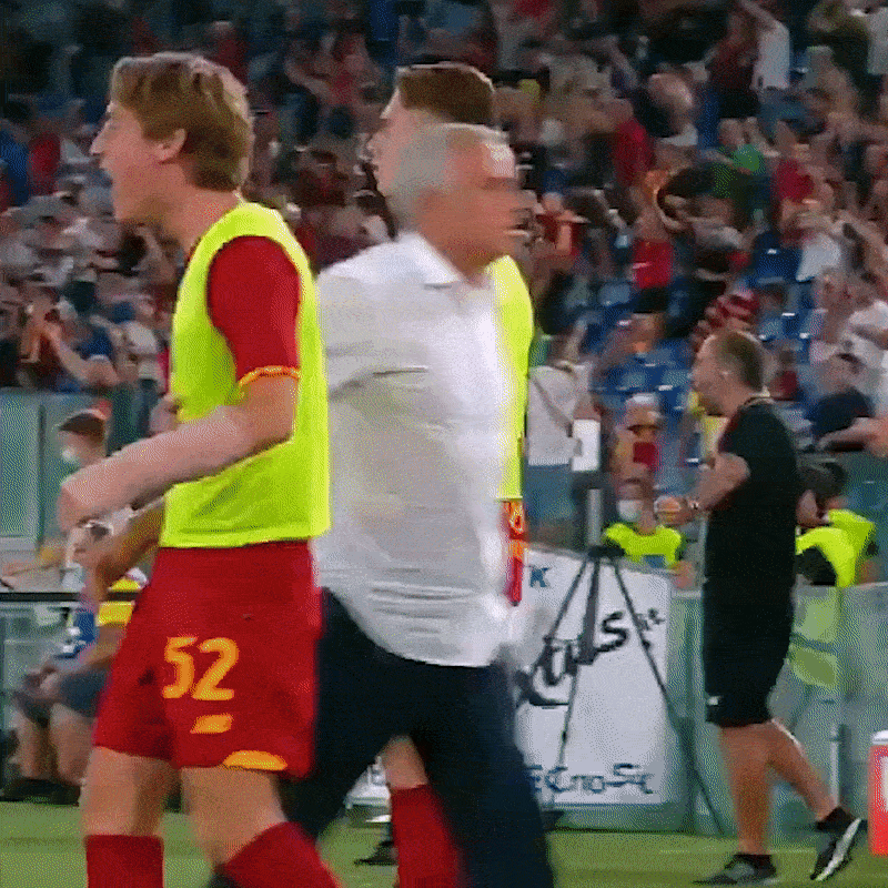 Jose Mourinho Celebration GIF by AS Roma