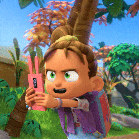 Looking Red Carpet GIF by Mediatoon Distribution