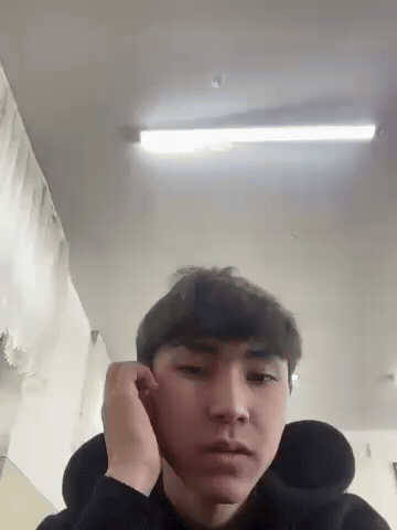 Khakberdiyev GIF