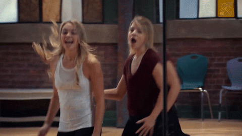 giphy.gif?cid=ecf05e4726by88c7xhtipvk3r5