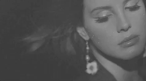 Lana Del Rey In Black And White GIFs - Get the best GIF on GIPHY