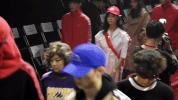Seoul Fashion Week Mutzine GIF