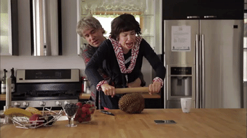 200.gif?cid=fc005b08bcbb42f0bd8998e5d3d115a12f15366070ed9516&rid=200.gif&ct=g