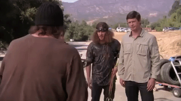 200.gif?cid=fc005b08fe7f0fe8a0391de95efbc502bbbb446e35430e8c&rid=200.gif&ct=g