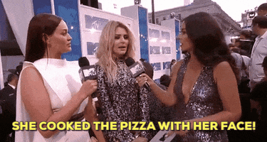 red carpet she cooked the pizza with her face GIF by 2017 MTV Video Music Awards