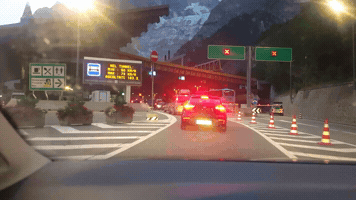 Donovandon  GIF