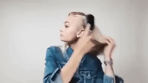 Female hair bump