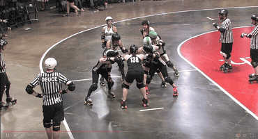 Sigourney_Cleaver jamming roller derby qcrg GIF