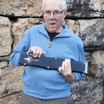 Knife Switchblade GIF