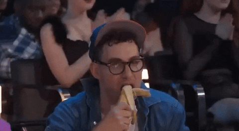 giphy.gif?cid=4d1e4f2941c765a77b72cc5dac