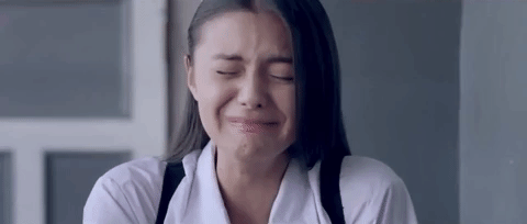 Gif Animasi Bergerak Menangis Sedih