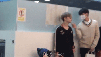 j2d ikon chanwoo jinhwan chanhwan GIF