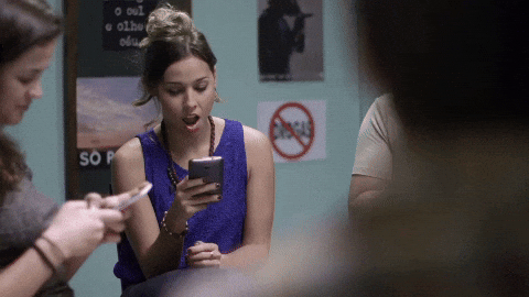 Celular GIFs - Get the best GIF on GIPHY