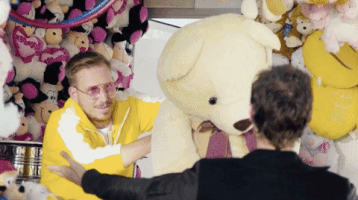 200.gif?cid=fc005b081c809bcc5ea28d7d2502fd3615468c7e2e55dd04&rid=200.gif&ct=g