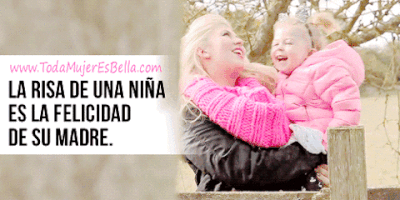nomemires madre amor de madre toda mujer es bella toda madre ama a su hija GIF