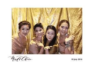 selfiprint photobooth selfiprint mindchriswedding GIF