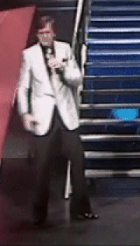 Lee Towers Drlistig GIF