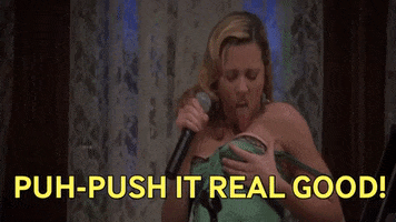 Linda Cardellini GIF