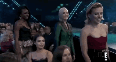 peoples choice awards pca GIF by E!