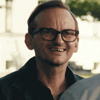 [Linked Image from media1.giphy.com]