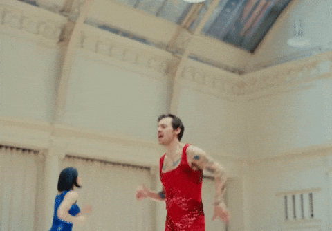 Cena do videoclipe ''As it was'', Harry Styles.