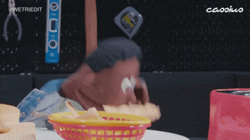 hungry hot dog GIF by iOne Digital