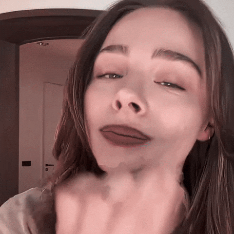 Chloe Moretz Diva GIF