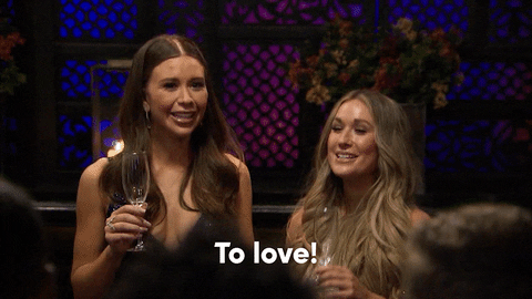 Bachelorette 19 - Gabby Windey - Rachel Recchia - July 11 - *Sleuthing Spoilers* - Page 7 Giphy.gif?cid=ecf05e47xmb21zofbynm3y8ceq1avh3tmo6bvhl80hxz3gy8&rid=giphy